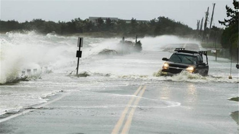مصرع ثلاثة أمريكيين جراء الإعصار الذي ضرب ولاية أركنساس