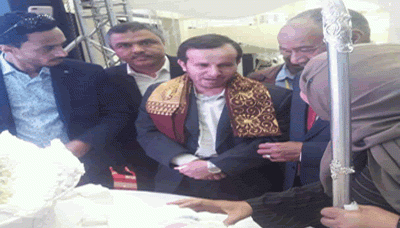 نائب وزير الصناعة يفتتح المعرض الأول الخاص بالأعراس