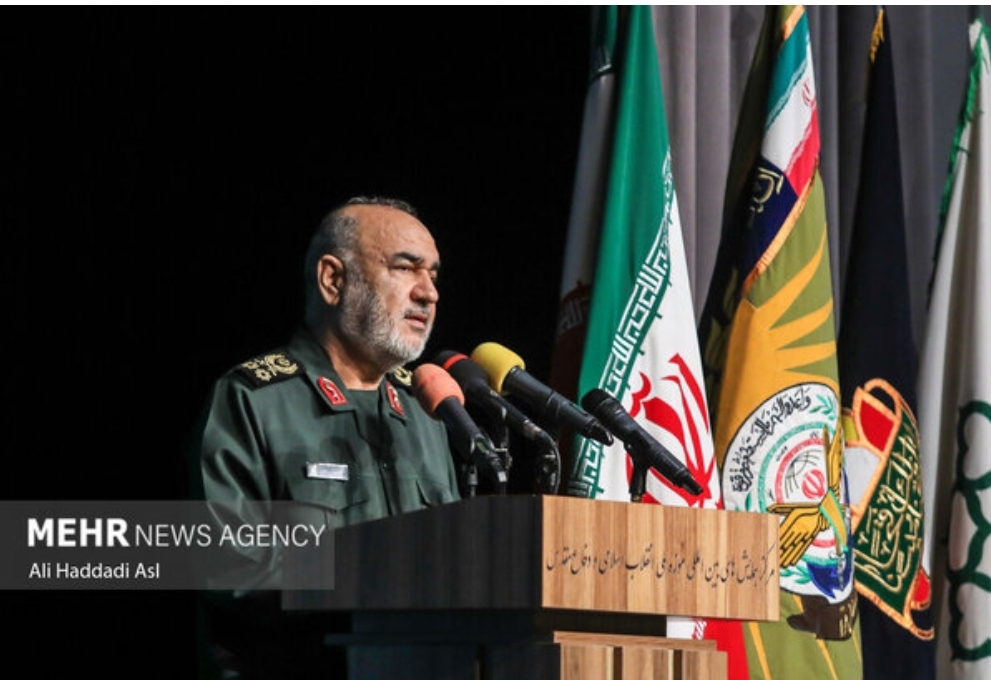 اللواء سلامي: من سعى لزعزعة الاستقرار في ايران أصيب اليوم بالفلتان الأمني