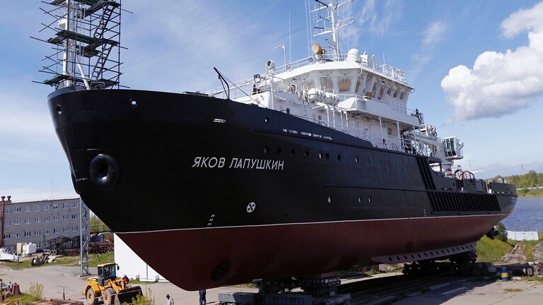 روسيا تستعد لاختبار سفينة أبحاث بحرية طورتها لجيشها