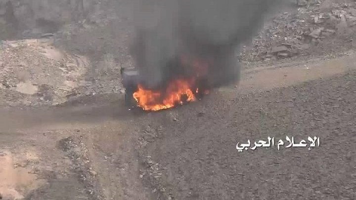 تدمير مدرعة عسكرية بعسير