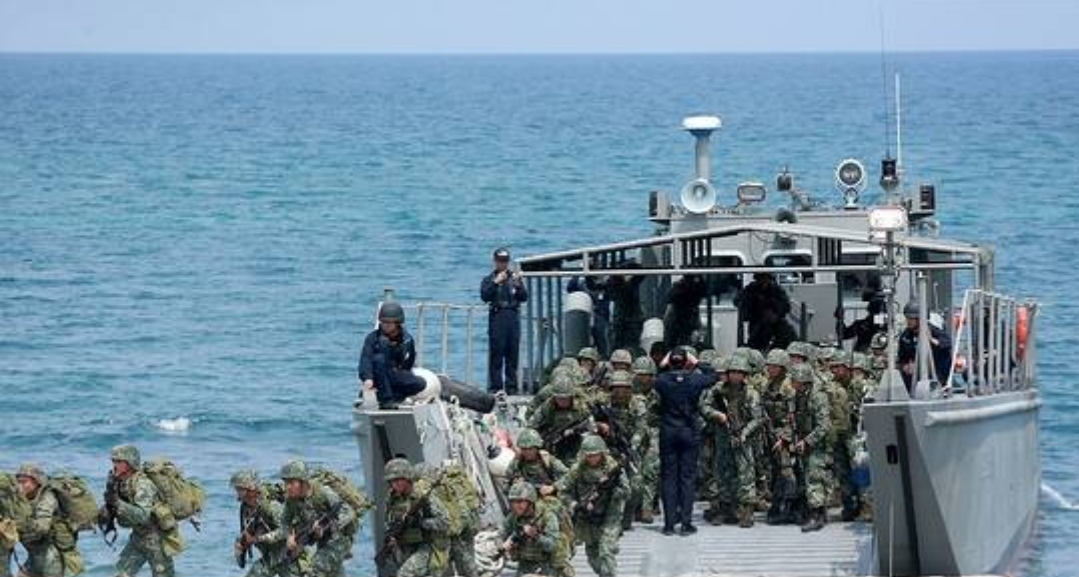 رئيس الفلبين ينفي استخدام القواعد العسكرية في بلاده للهجوم