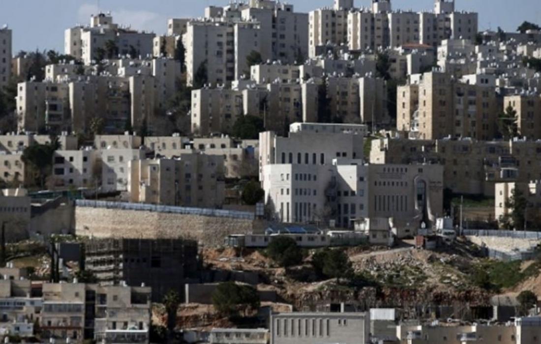     مقاومون فلسطينيون يطلقون النار باتجاه مستوطنة شرق نابلس