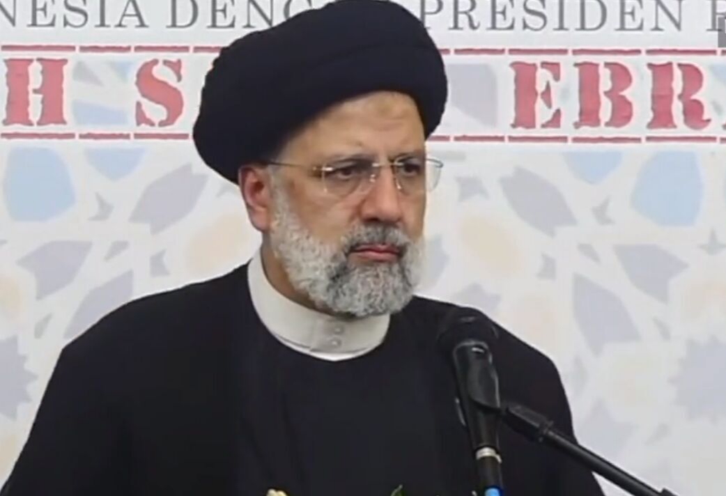 الرئيس الإيراني: إثارة الخلافات في العالم الإسلامي لا علاقة لها بالدين والقرآن