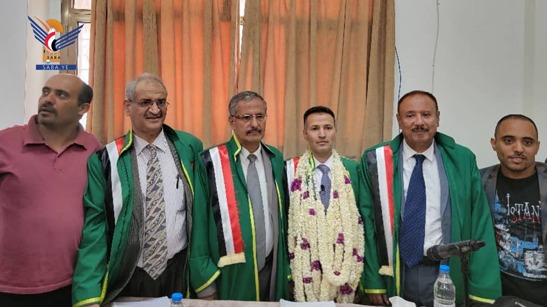 الدكتوراه بامتياز في علم المكتبات للباحث السامعي من جامعة صنعاء