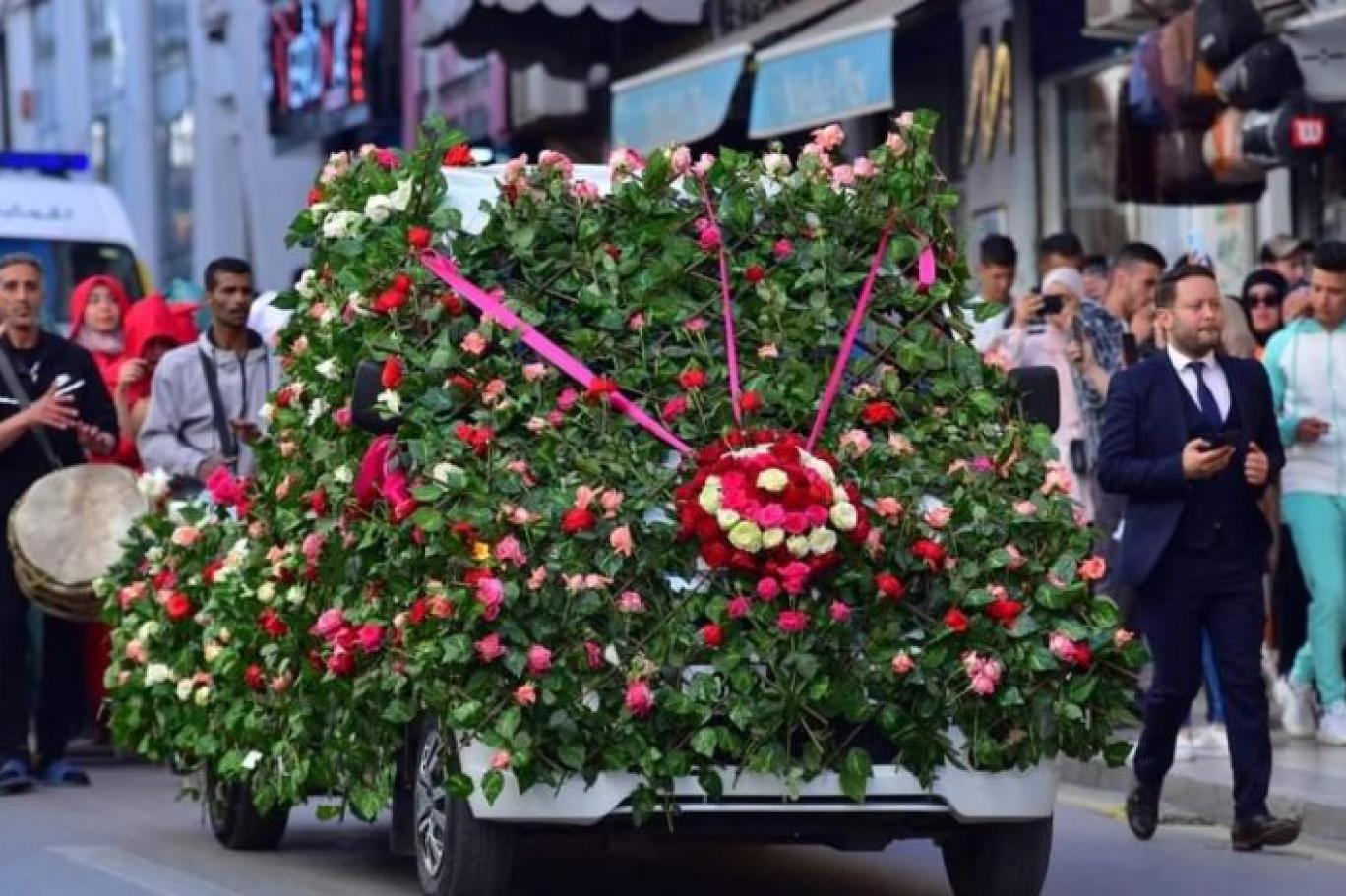 مهرجان التقطير في الجزائر… أزهار جديدة وعطر قديم