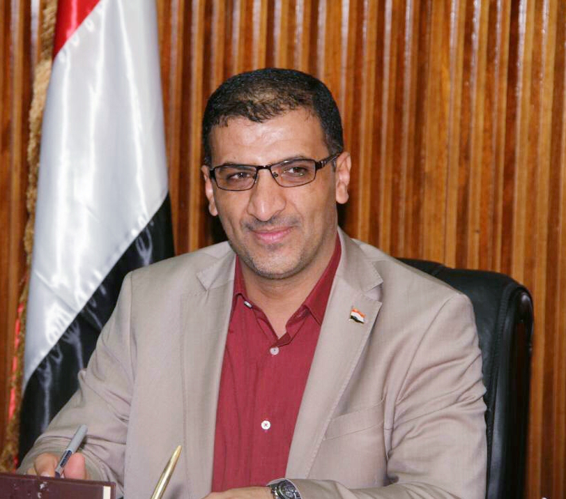 وزير الاتصالات يهنئ القيادة السياسية والشعب اليمني بالعيد الوطني الـ 29 للوحدة المجيدة