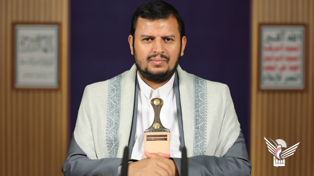 قائد الثورة يجدد التأكيد على موقف الشعب اليمني الثابت والمبدئي تجاه القضية الفلسطينية 