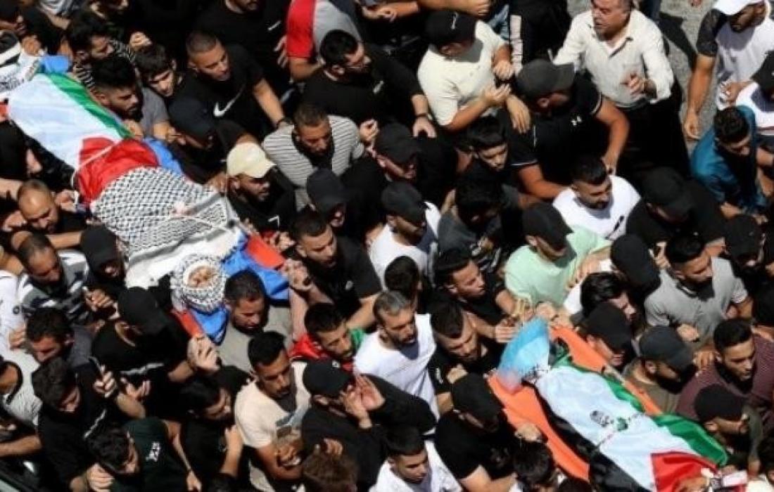 الفلسطينيون يشيعون جثماني شهيدي نابلس
