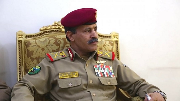 وزير الدفاع: الصناعات العسكرية اليمنية تمضي قدما وسنذهل المتغطرسين بمفاجآت لن يتوقعوها
