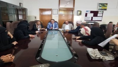 وزير المياه والبيئة يرأس اجتماعاً موسعا لمناقشة عددا من التقارير البيئية