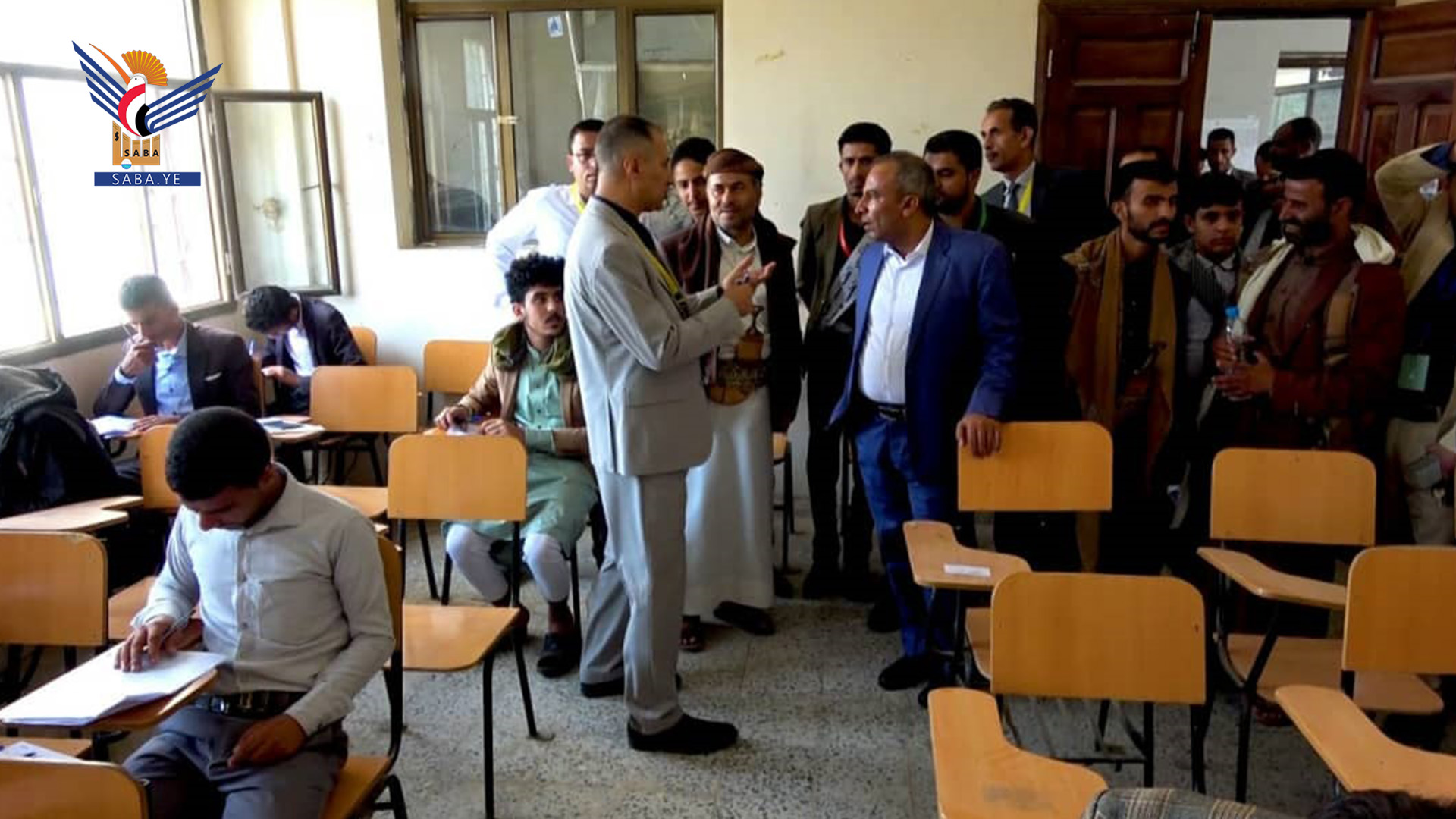 تدشين اختبارات القبول بكلية الطب في جامعة عمران