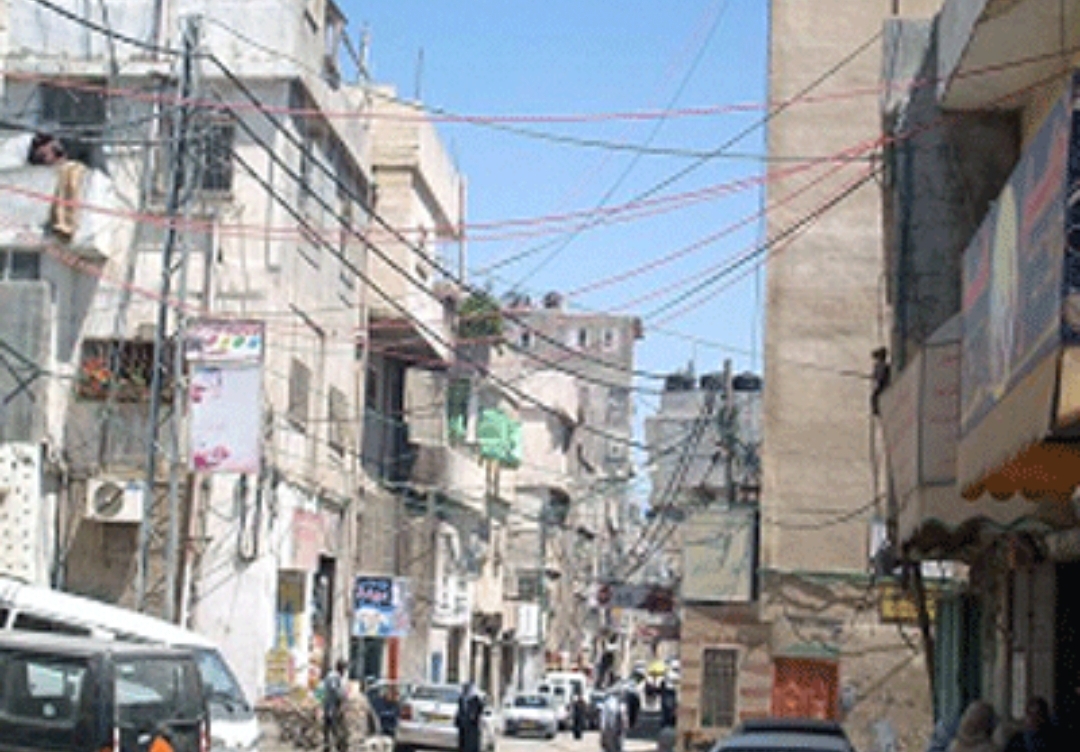 اندلاع مواجهات عقب اقتحام العدو الصهيوني مخيم شعفاط بالقدس المحتلة
