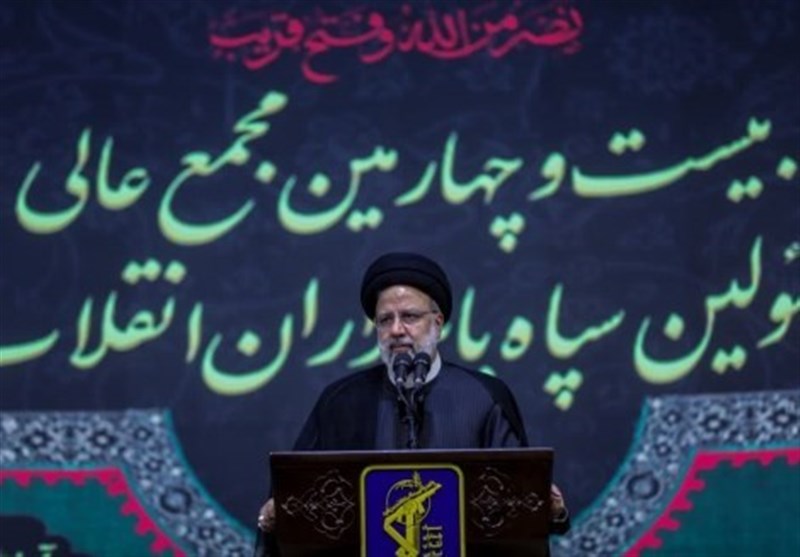 الرئيس الإيراني: لولا الحرس الثوري لكان “داعش” سيطر على أوروبا