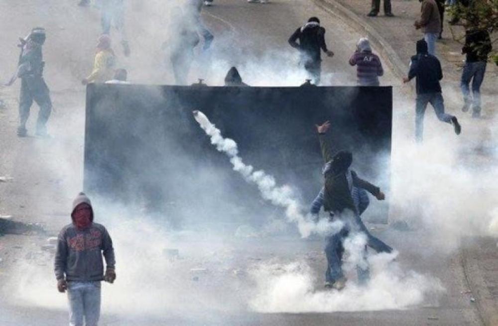 مواجهات مع قوات العدو الصهيوني غرب رام الله
