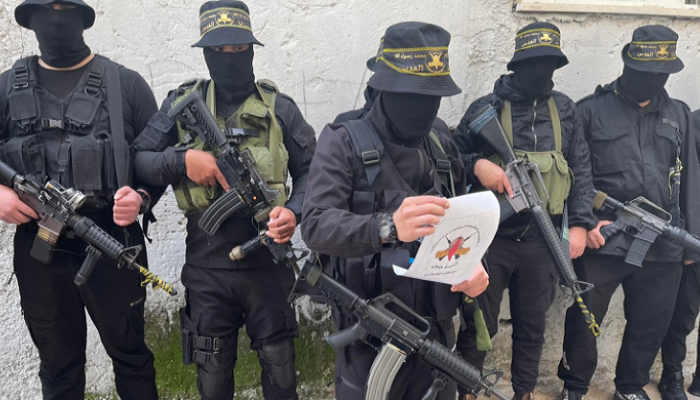 المقاومة الفلسطينية تستهدف قوات العدو الصهيوني بأريحا وطولكرم