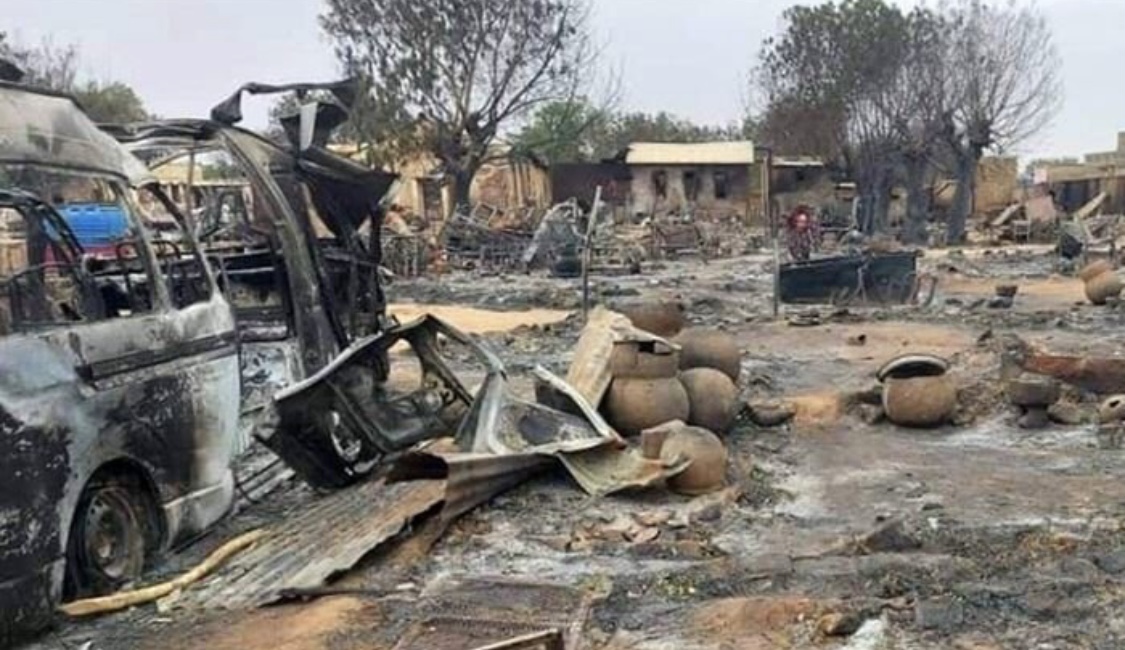 مصرع 40 شخصا  في غارات على دارفور بالسودان