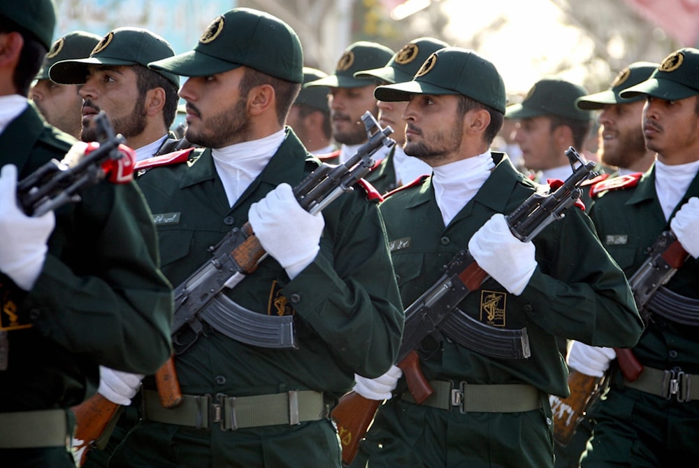 إيران.. شهيد وثلاثة جرحى جراء إطلاق نار عشوائي على قوات الأمن بمدينة نورآباد