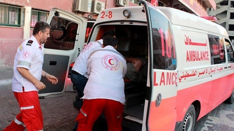 قوات العدو الصهيوني تصيب عشرات الطلبة الفلسطينيين بالاختناق خلال اقتحامها لبلدة عناتا