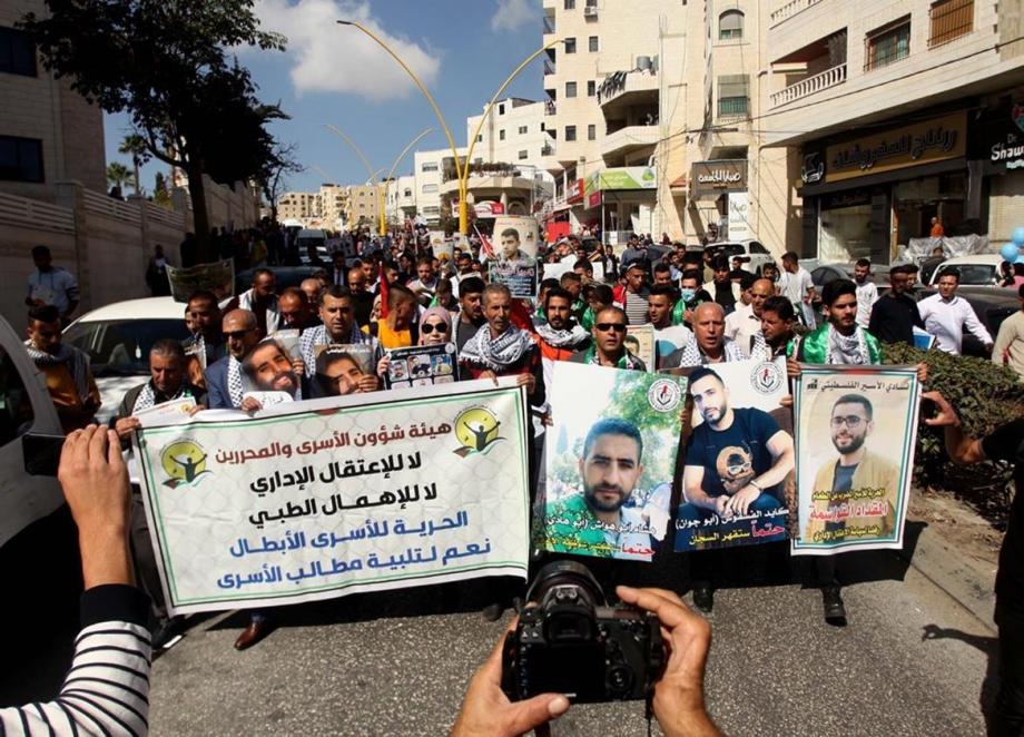 دعوات فلسطينية لنصرة الأسرى في مواجهة انتهاكات العدو الصهيوني