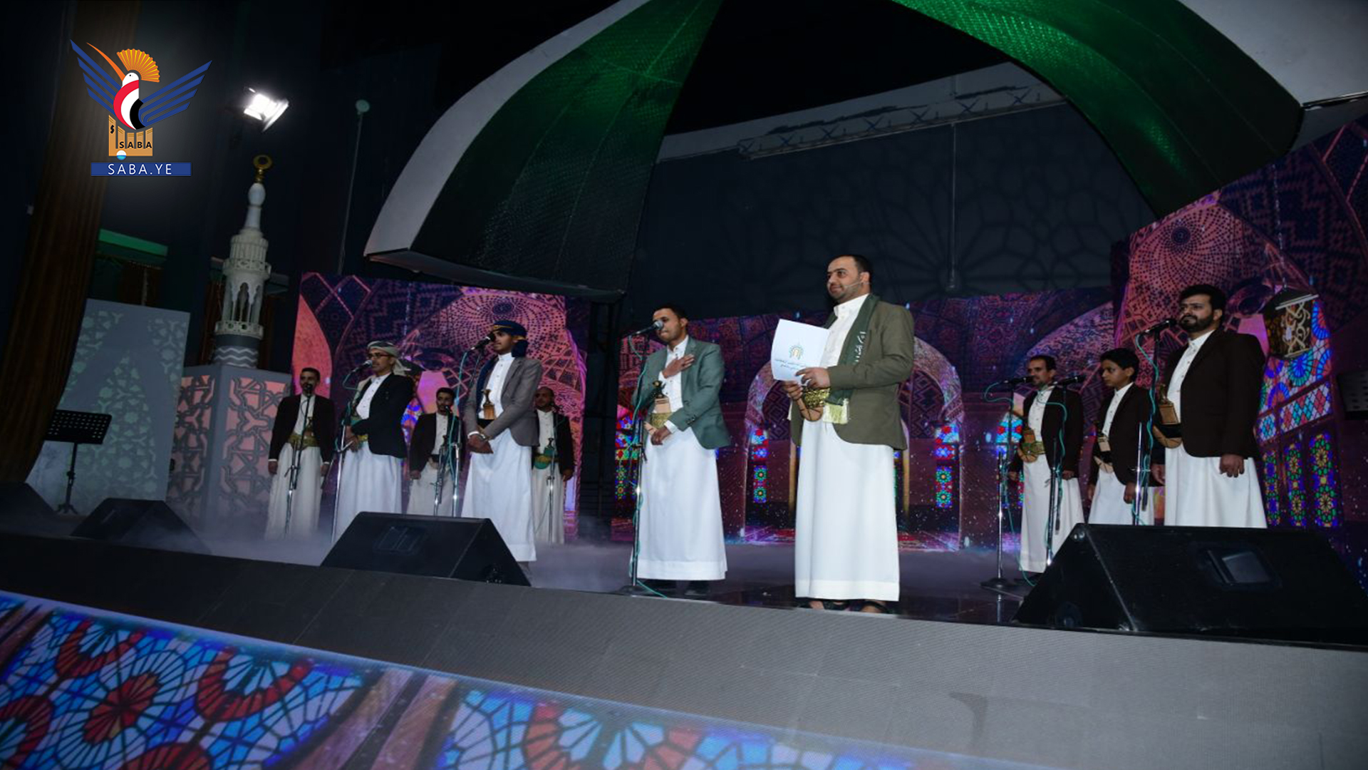 بدء منافسات المتسابقين في الإنشاد والشعر في مهرجان الرسول الأعظم