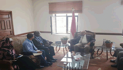وزير التخطيط يلتقي مدير التخطيط والمتابعة بمنظمة اليونيسف