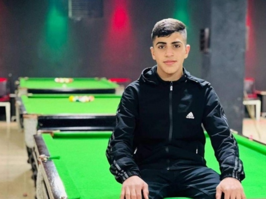 استشهاد فتى فلسطيني متأثرا بجروحه في مخيم قلنديا