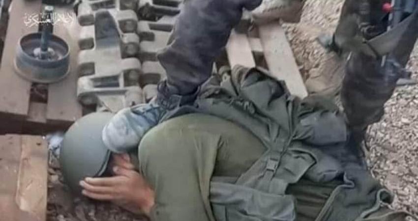 كتائب القسام تقتحم إسناد مدرع “كيسوفيم” وتقتل وتأسر من فيه من الجنود