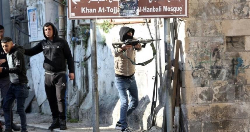 كتيبة أريحا تتصدّى لاقتحام قوات العدو مخيم عقبة جبر