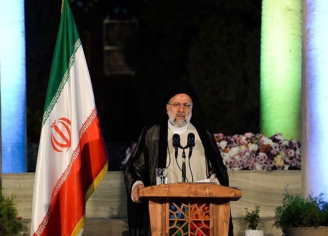 الرئيس الإيراني: أمريكا شريكة في جرائم العدو الصهيوني بغزة