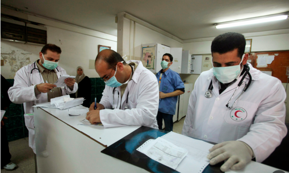 حماس تنفي ادعاءات العدو الصهيوني حول استخدام مستشفى الشفاء لأغراض عسكرية