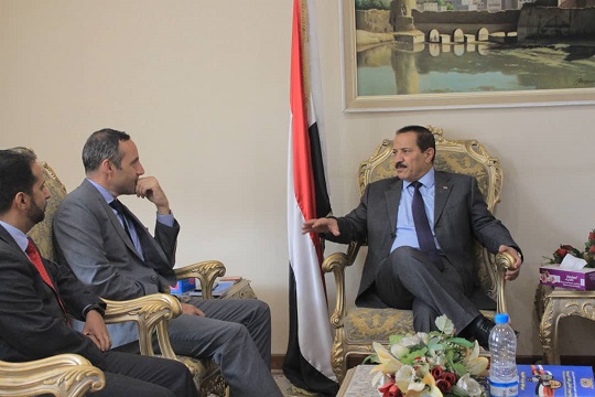 وزير الخارجية يلتقي مدير مكتب الأمم المتحدة للشؤون الإنسانية