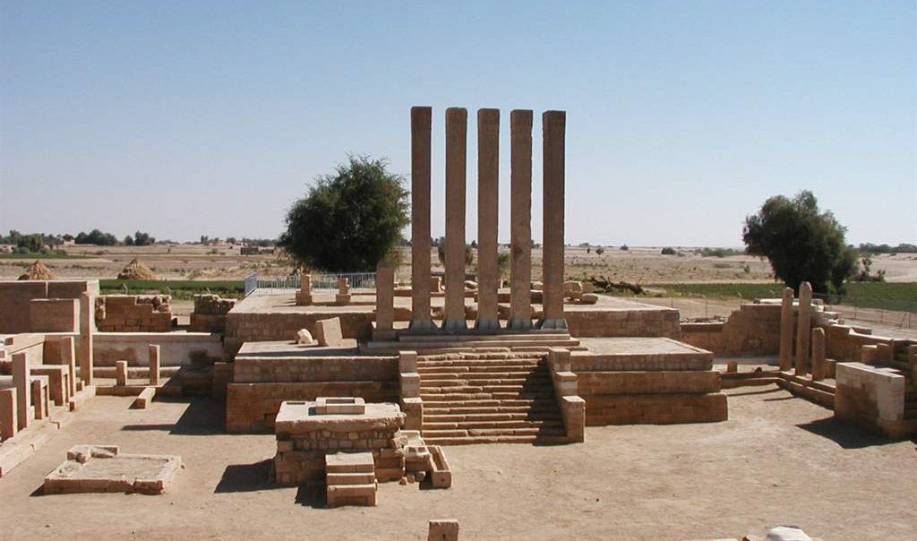 قيادة السلطة المحلية بمأرب تبارك عملية القوات المسلحة التي استهدفت الكيان الصهيوني