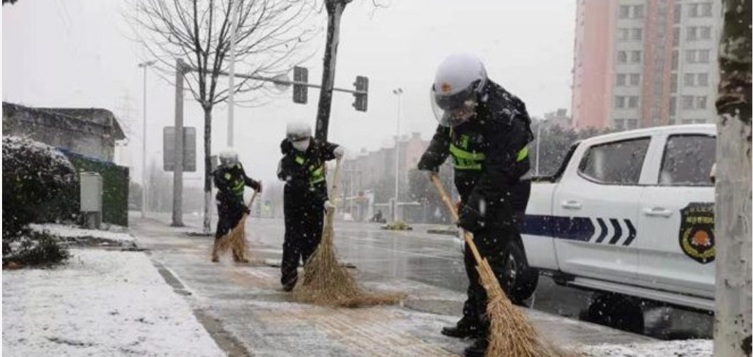 الصين تطلق مجددا إنذارا باللون الأزرق لمواجهة العواصف الثلجية