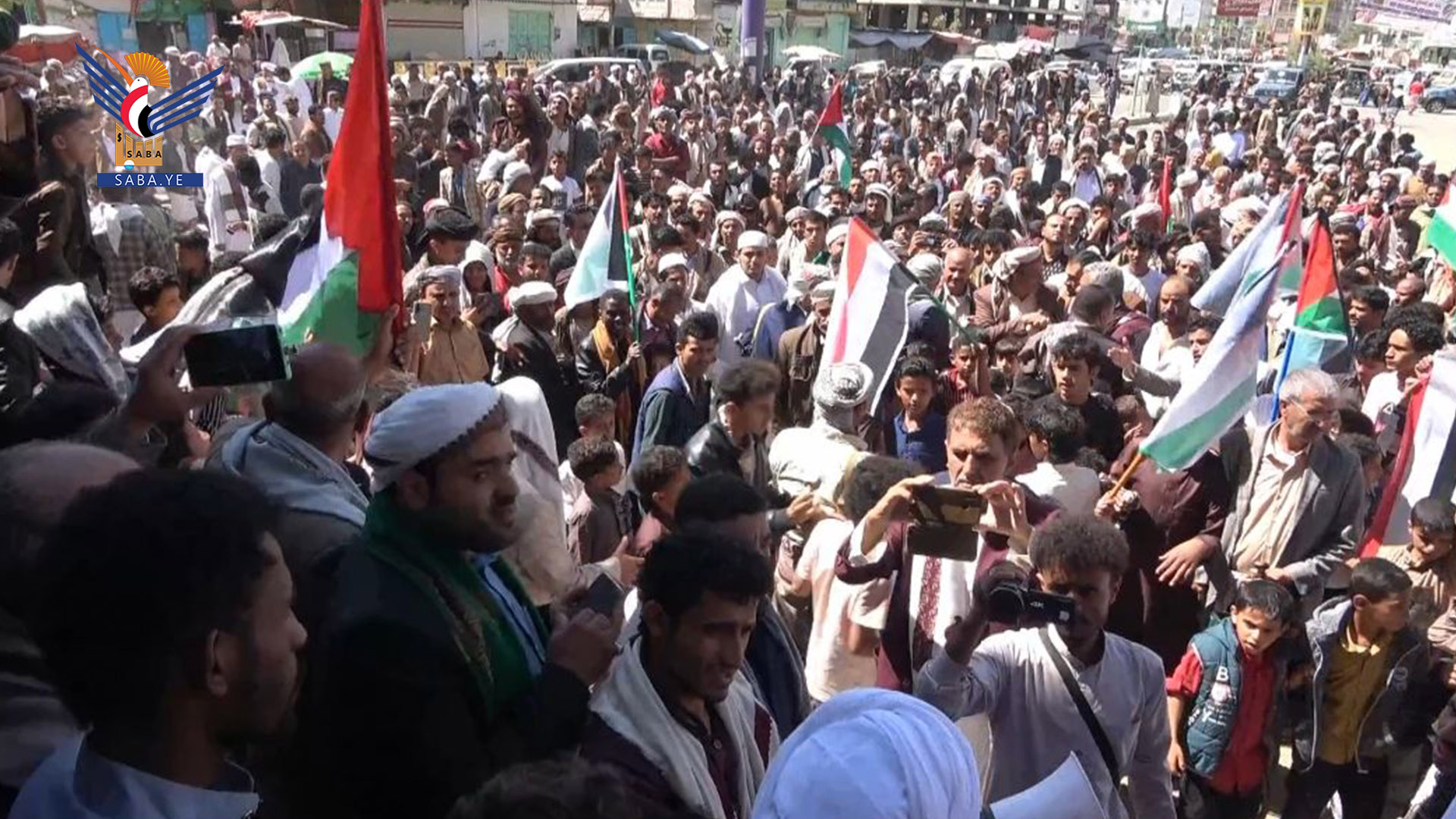 مسيرة في البيضاء تضامناً مع الشعب الفلسطيني ومباركة عمليات القوات المسلحة