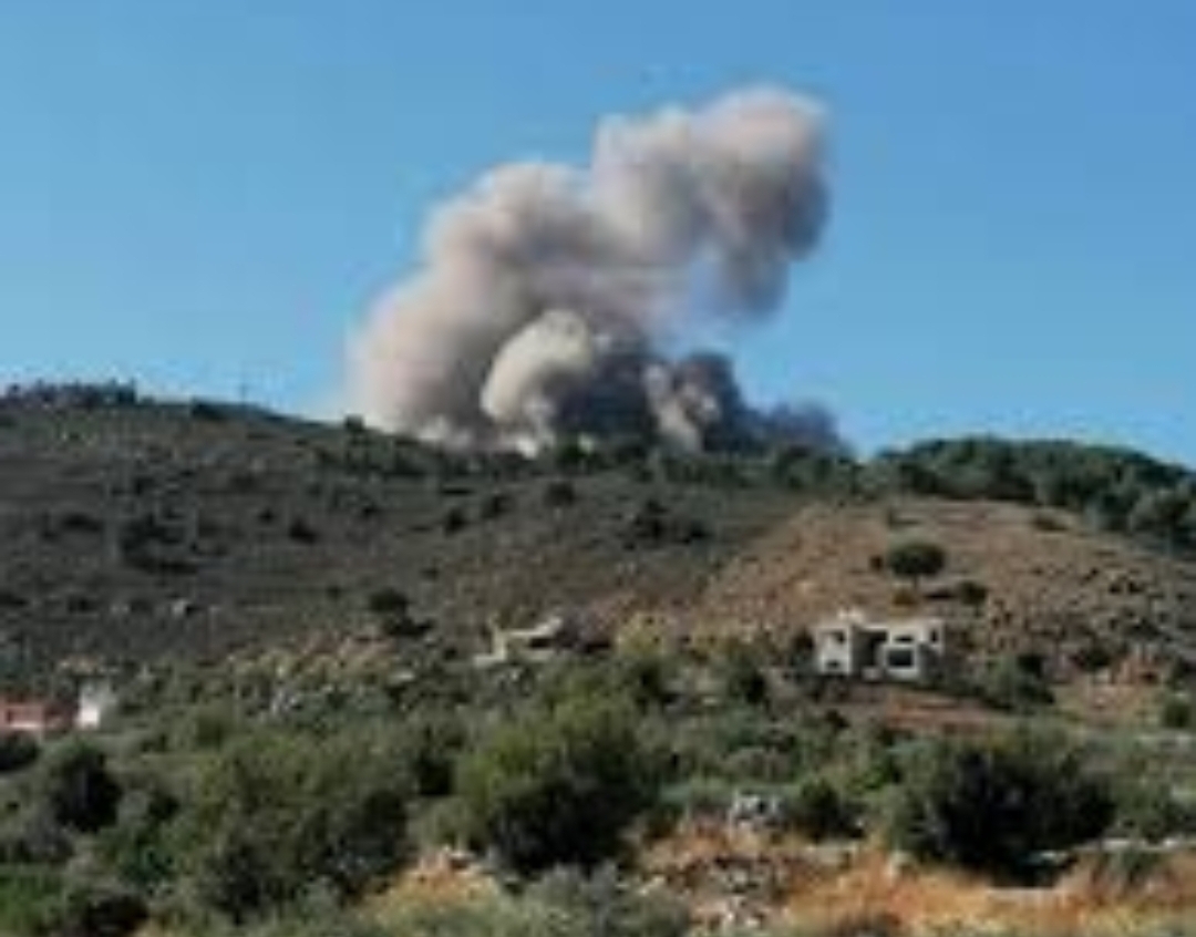  العدو الصهيوني يجدد قصفه على عدة بلدات في جنوب لبنان