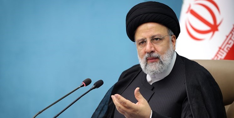 الرئيس الإيراني: الصمت الدولي تجاه العدوان على غزة حطم اسطورة حقوق الانسان