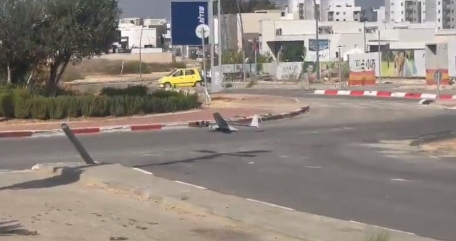 العدو الصهيوني يعلن تحطم إحدى طائراته المسيرة في سديروت