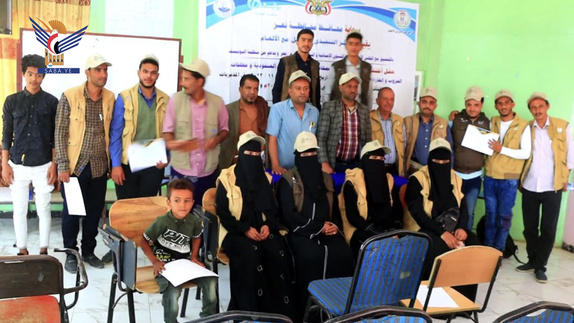 اختتام دورة تدريبية للتوعية بمخاطر مخلفات العدوان في تعز