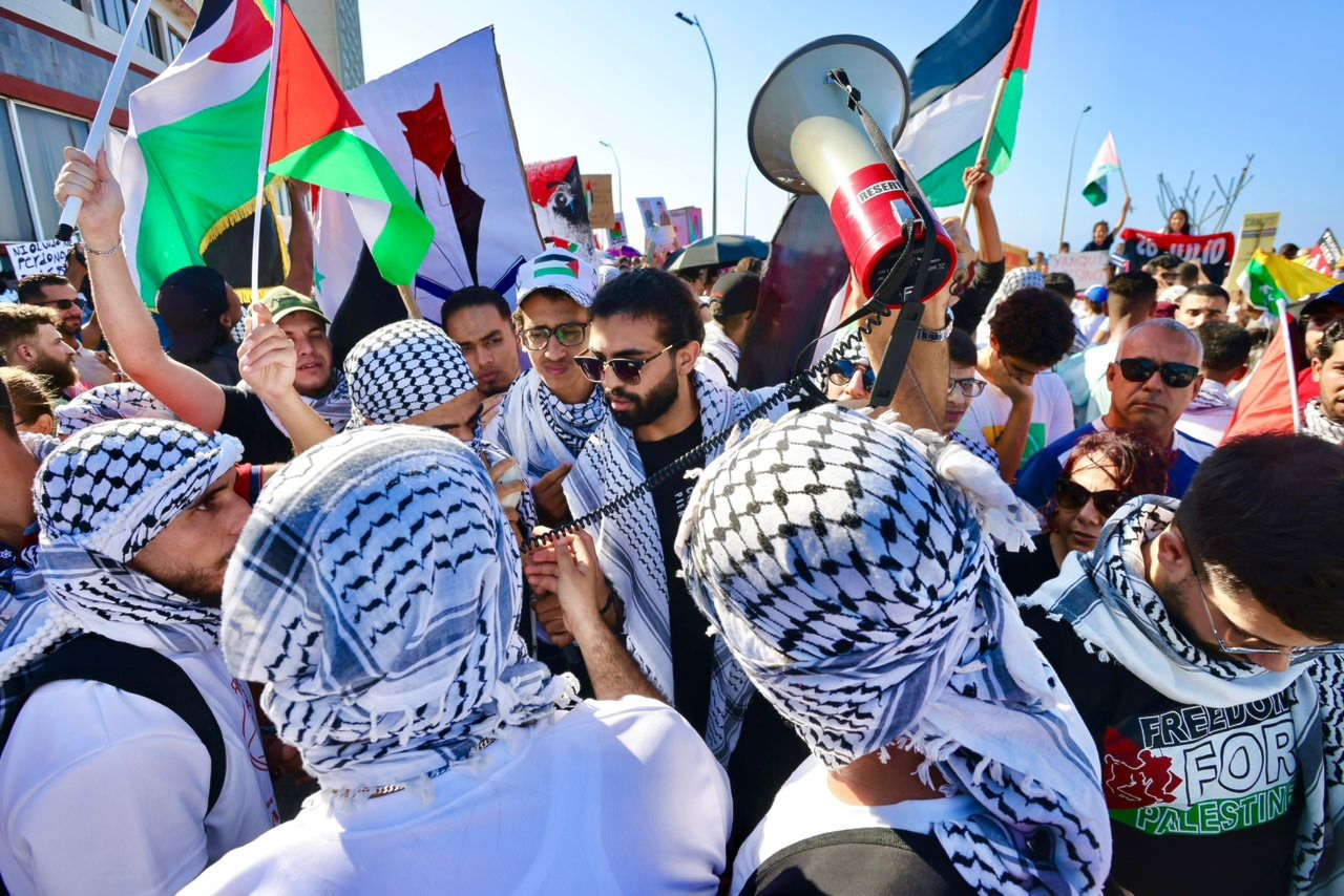 الرئيس الكوبي يترأس تظاهرة حاشدة أمام السفارة الأمريكية دعما لنضال الشعب الفلسطيني