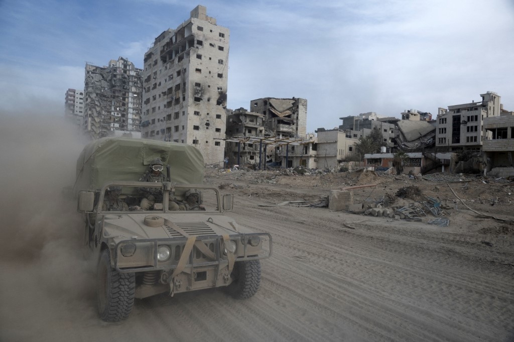 موقع “أكسيوس” يكشف عدد الاسلحة التي زودت الولايات المتحدة بها العدو الصهيوني