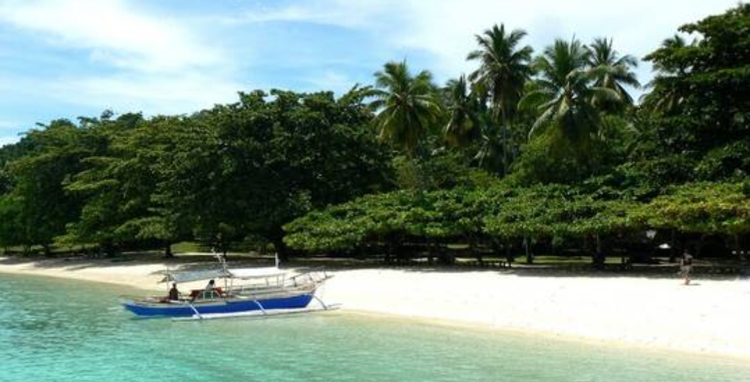 تحذيرات من تسونامي بعد زلزال بقوة 7.6 درجات يضرب شرق الفلبين