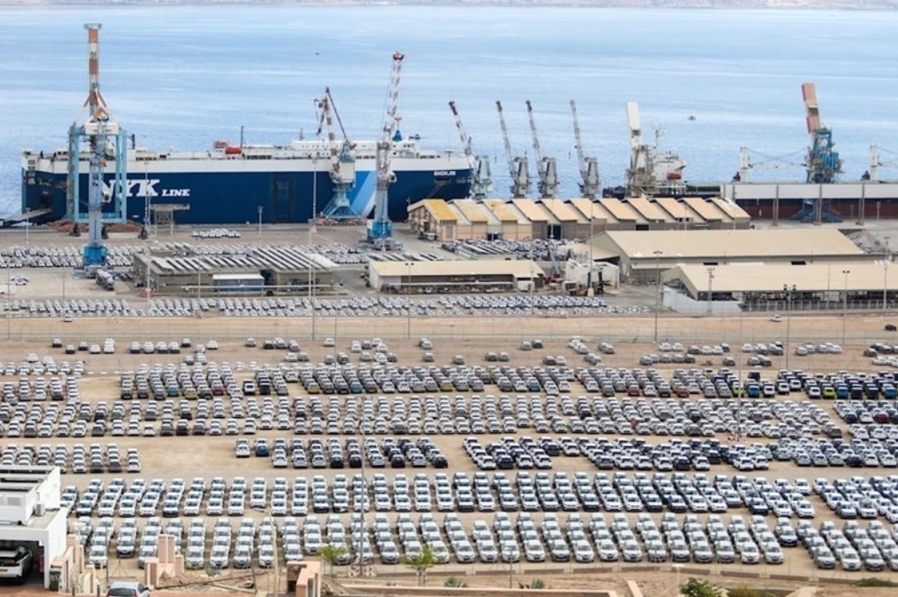 “أكسيوس”: توقف شبه كامل لوصول السفن إلى ميناء “إيلات” بسبب هجمات اليمن