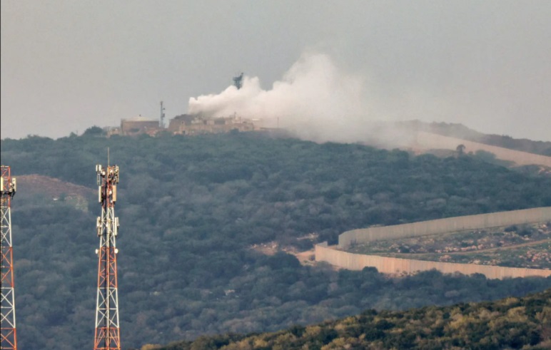 المقاومة اللبنانية تواصل استهداف جنود العدو وآلياته في عدة مواقع صهيونية