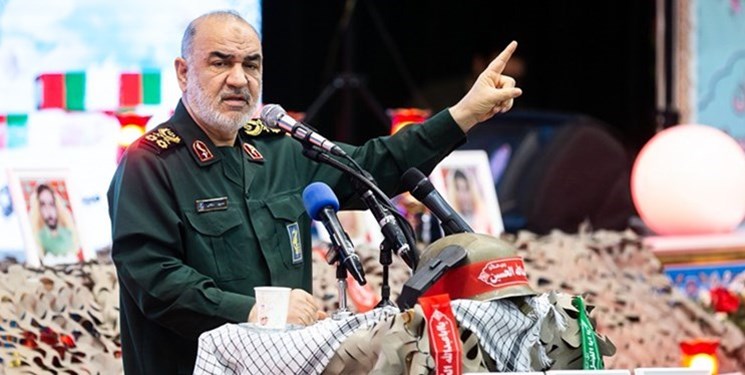 سلامي: إيران اليوم قوة كبرى في العالم ولا قوة تجرؤ على مهاجمتها