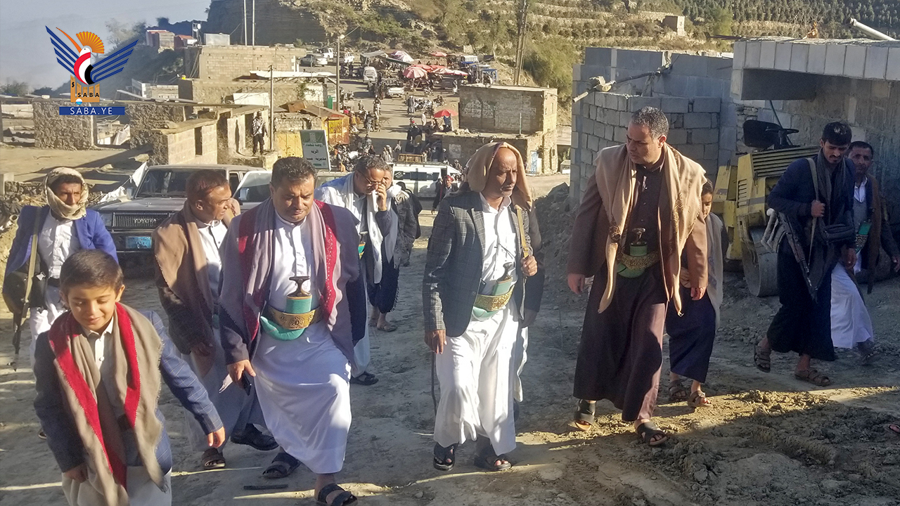 محافظ حجة يتفقد عدد من مشاريع المبادرات المجتمعية في مبين