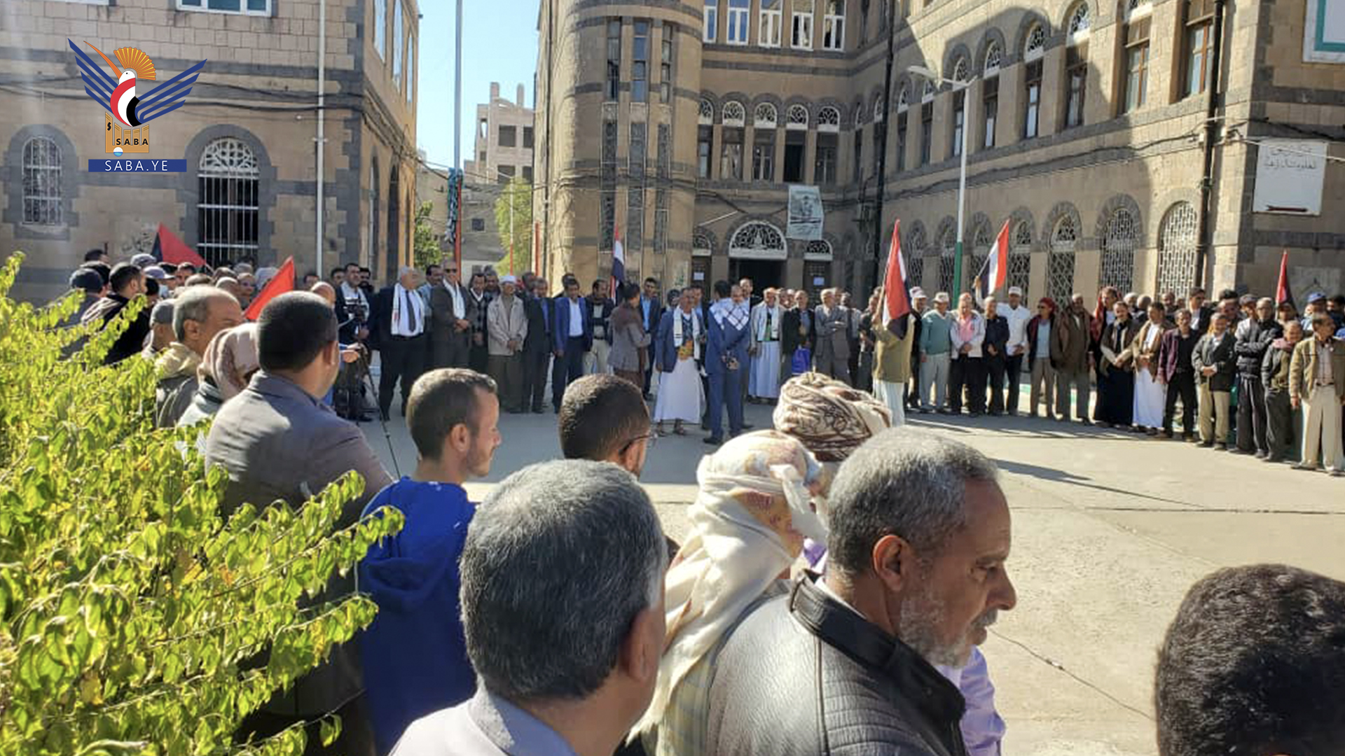 وقفة بوزارة الزراعة والري تضامنا مع الشعب الفلسطيني ومقاومته الباسلة