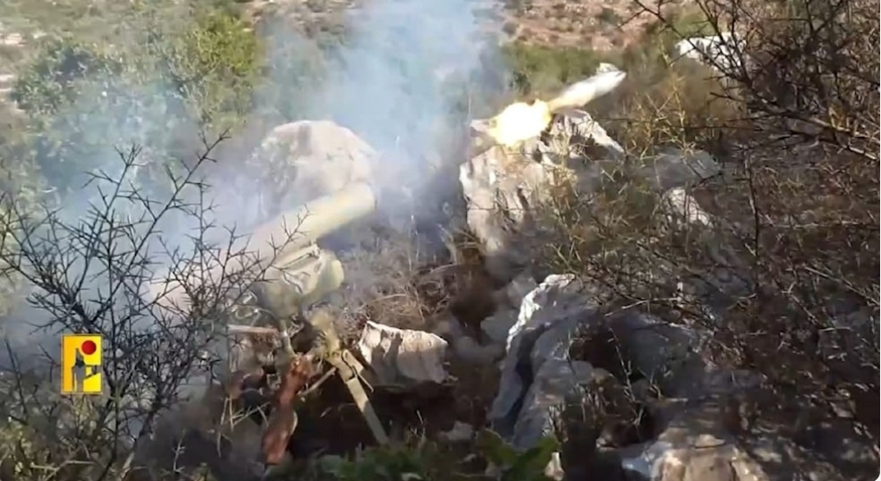 “التايمز”: هجمات حزب الله تضع “الكيان المحتل” في حرب متعددة الجبهات