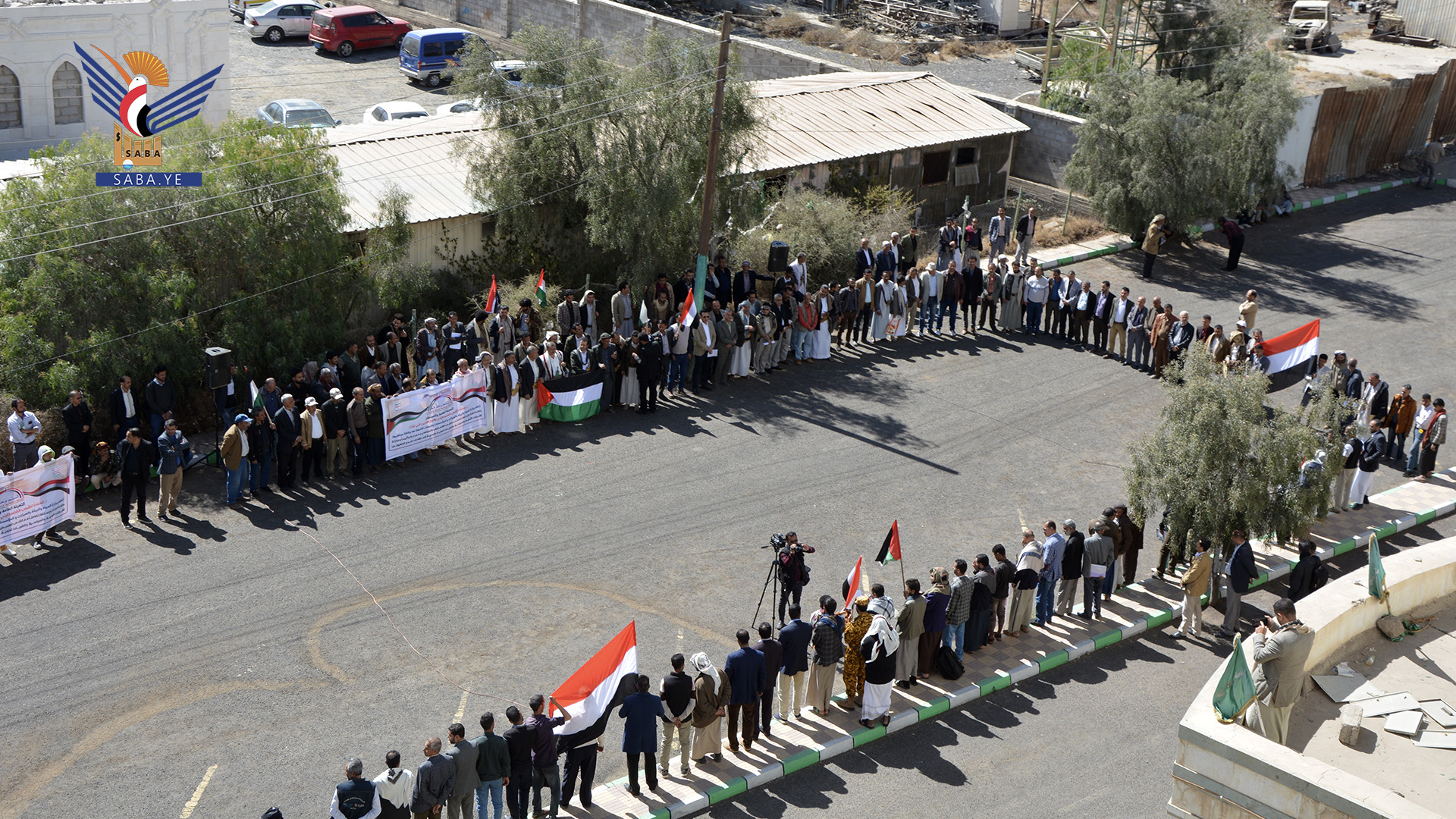 وقفة لوزارة المياه والجهات التابعة لها تضامناً مع الشعب والمقاومة الفلسطينية