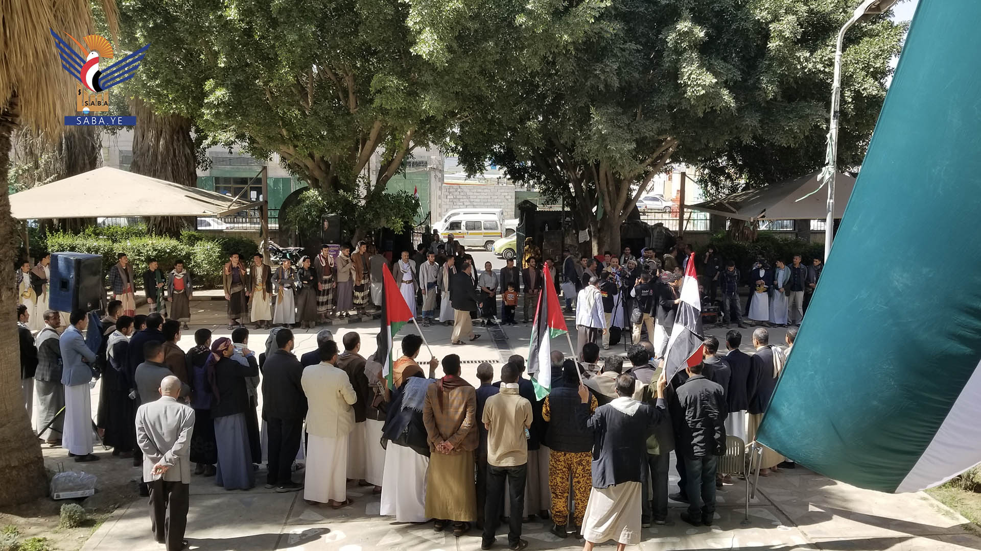 وقفة بوزارة السياحة تضامنا مع الشعب الفلسطيني